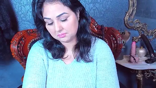 SelenaNoctis online show from 11.05.25