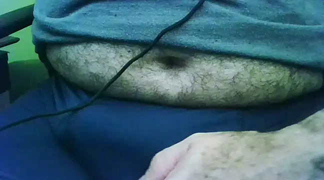 Snapshot of loganwolverine02 chatting on 12.12.24 loganwolverine02 online show from 12.12.24