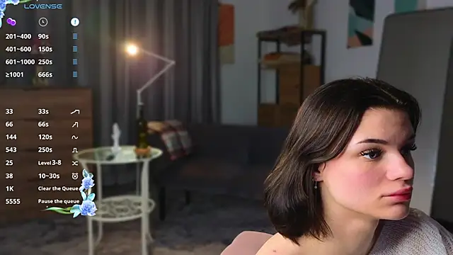 MimiLoll online show from 02.27.25