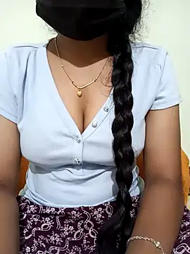 Snapshot of Ammualagitamil chatting on 12.04.24 Ammualagitamil online show from 12.04.24