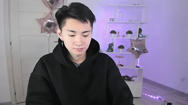 Miram Yu online show from 12.02.24