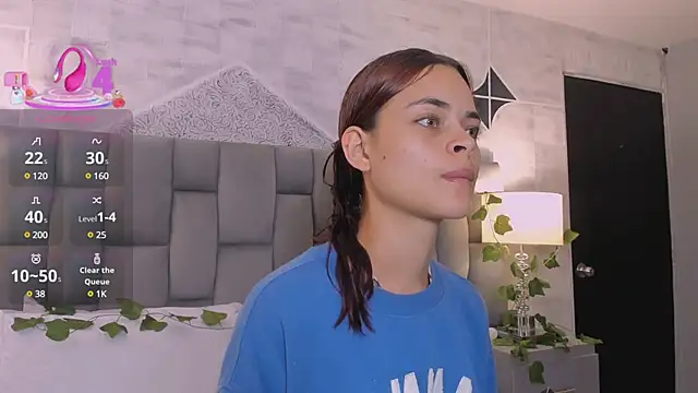 HannaRhodes online show from 03.17.25