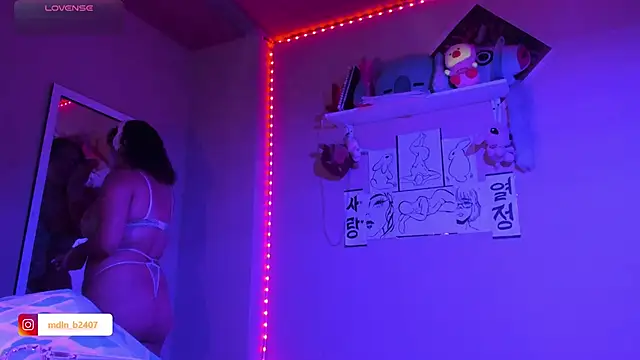 MadelineBenet online show from 02.15.25