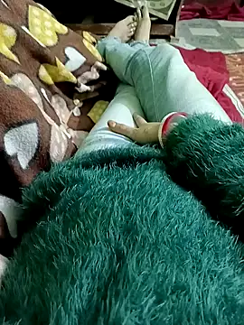 QUEEN-X-CPL online show from 01.01.25