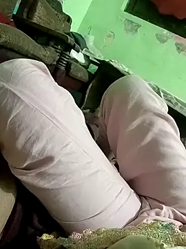 QUEEN-X-CPL online show from 03.04.25