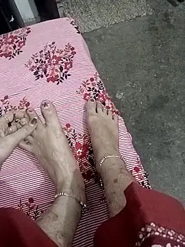 QUEEN-X-CPL online show from 09.12.25