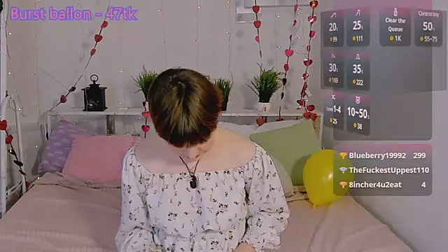 DreamyLuna online show from 01.25.25