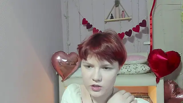 DreamyLuna online show from 02.07.25