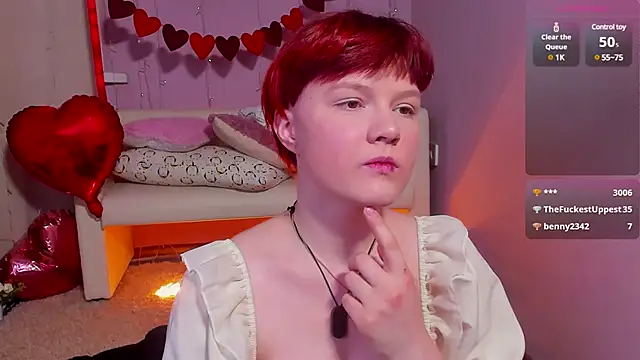 DreamyLuna online show from 02.08.25