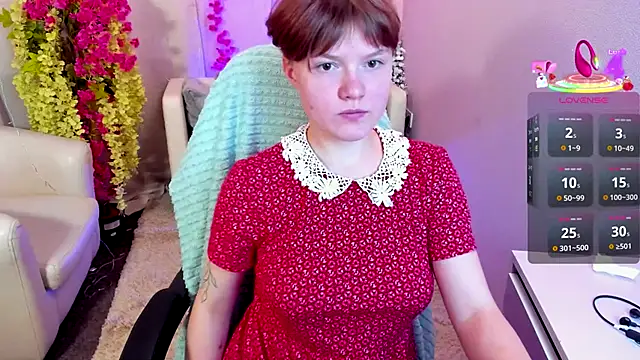 DreamyLuna online show from 09.14.25