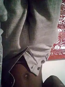 Snapshot of sunnybigd24 chatting on 12.13.24 sunnybigd24 online show from 12.13.24