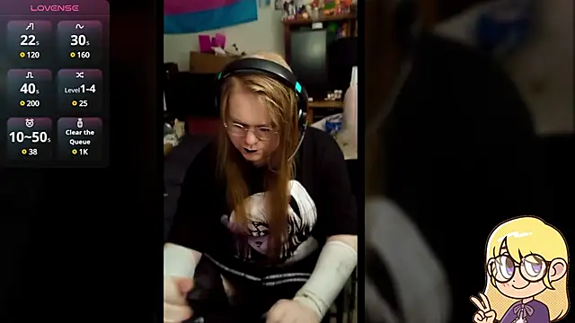 Snapshot of AshThaSissy chatting on 01.21.25 AshThaSissy online show from 01.21.25