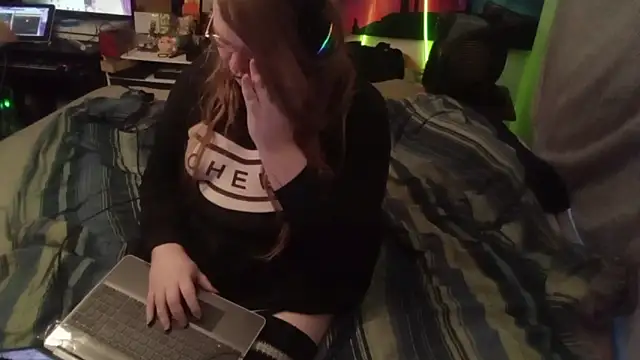 Snapshot of AshThaSissy chatting on 10.29.25 AshThaSissy online show from 10.29.25