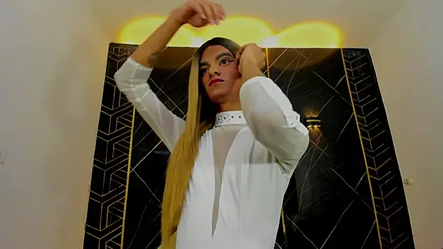 Isabella stanford2 online show from 02.26.25