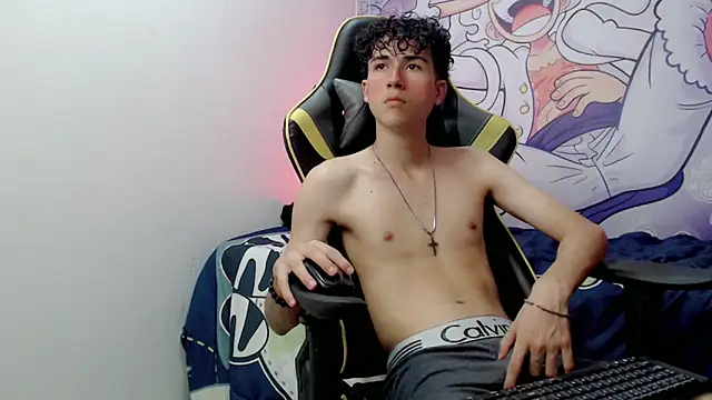 Snapshot of johnny_cagee chatting on 12.19.24 johnny cagee online show from 12.19.24