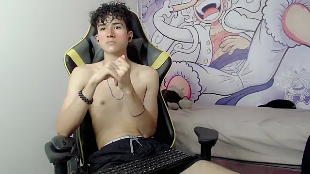 Snapshot of johnny_cagee chatting on 01.13.25 johnny cagee online show from 01.13.25