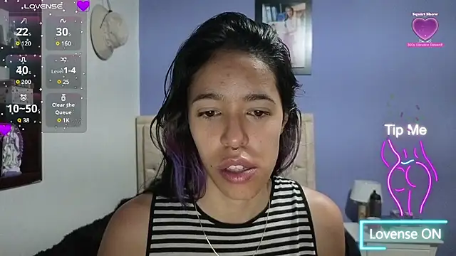 Snapshot of stephania_t chatting on 06.27.26 stephania t online show from 06.27.26