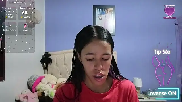 Snapshot of stephania_t chatting on 07.28.26 stephania t online show from 07.28.26