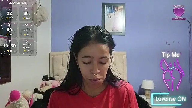Snapshot of stephania_t chatting on 07.31.26 stephania t online show from 07.31.26