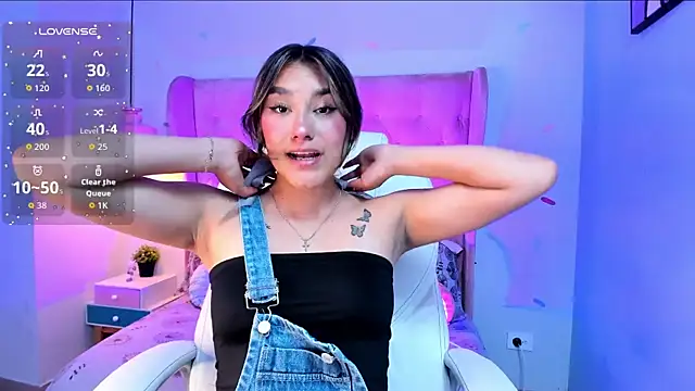  Sophie  miller online show from 01.05.26