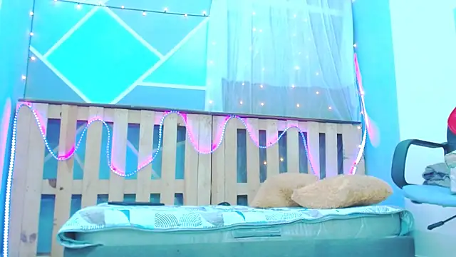 Michellcockxxx online show from 02.26.25