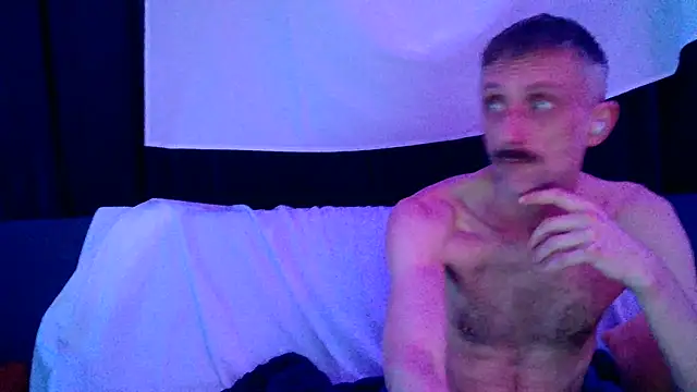 Snapshot of unclestefansdick chatting on 12.07.24 unclestefansdick online show from 12.07.24