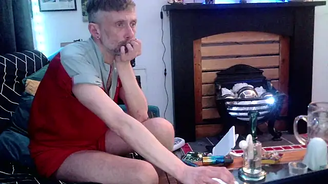 Snapshot of unclestefansdick chatting on 02.21.25 unclestefansdick online show from 02.21.25