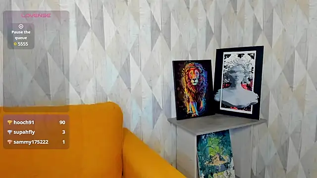 Michelle Blond online show from 02.11.25