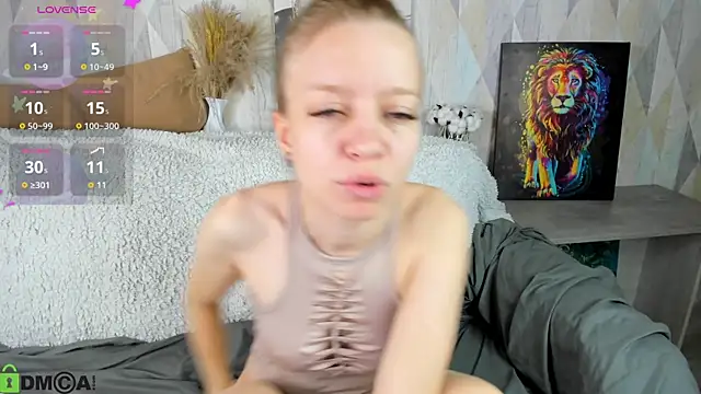 Michelle Blond online show from 09.21.25