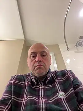 Snapshot of pantomax chatting on 01.08.25 pantomax online show from 01.08.25