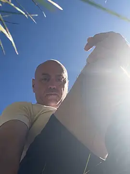 Snapshot of pantomax chatting on 09.18.25 pantomax online show from 09.18.25