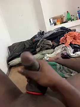 Snapshot of tamil000000 chatting on 02.11.25 tamil000000 online show from 02.11.25