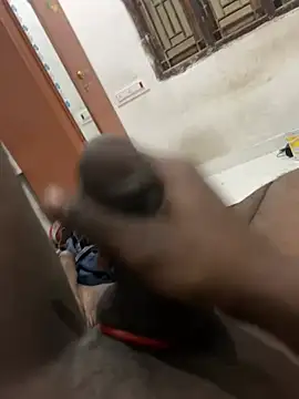 Snapshot of tamil000000 chatting on 02.12.25 tamil000000 online show from 02.12.25