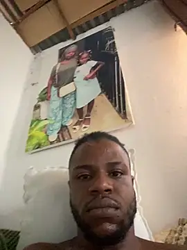 Snapshot of ElNegroRony chatting on 11.04.25 ElNegroRony online show from 11.04.25