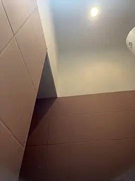 KitteCat online show from 12.15.24