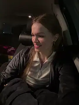 KitteCat online show from 12.26.24