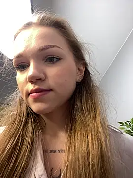 KitteCat online show from 02.25.25