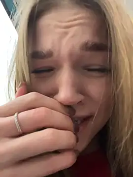 KitteCat online show from 11.03.25