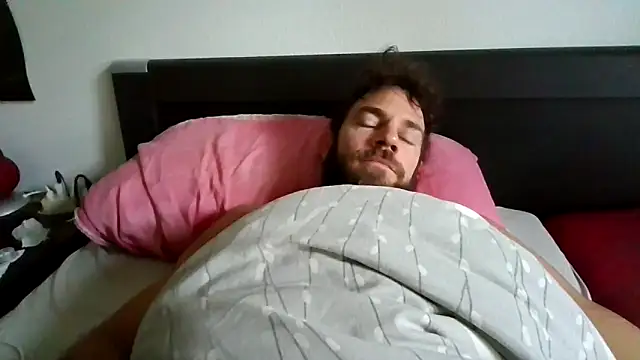 alpha-hunk online show from 10.30.25