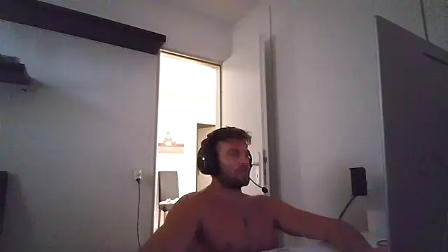alpha-hunk online show from 07.20.26