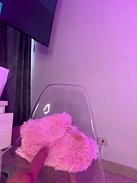 ariiel  online show from 03.05.25