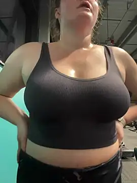 BustyBonnieUK online show from 02.12.25