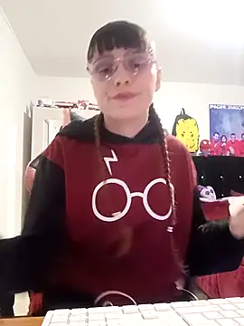 Lucyy-hess online show from 01.15.25