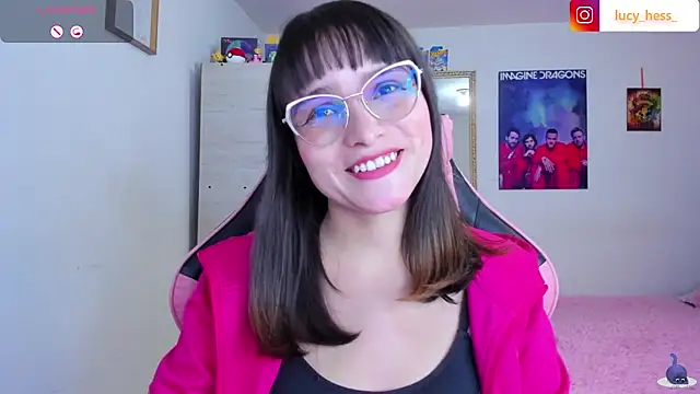 Snapshot of Lucyy-hess chatting on 05.29.26 Lucyy-hess online show from 05.29.26