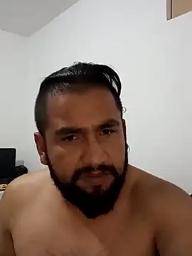 Snapshot of sabor_Latino_bdsm chatting on 01.28.25 sabor Latino bdsm online show from 01.28.25