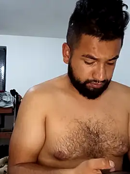 Snapshot of sabor_Latino_bdsm chatting on 09.17.25 sabor Latino bdsm online show from 09.17.25