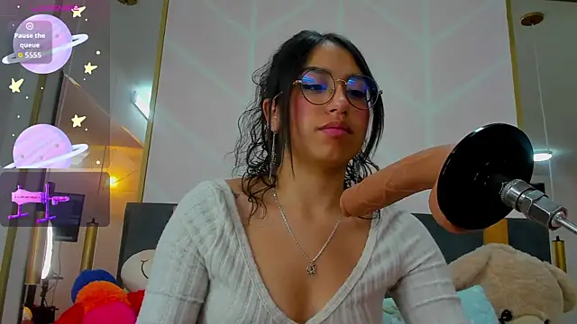 MadyJackson online show from 10.04.25