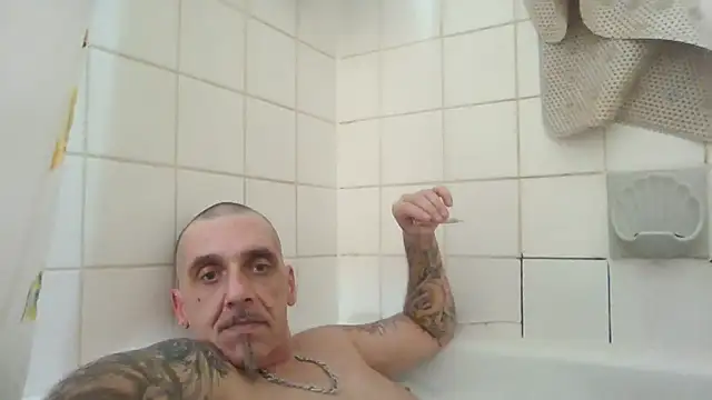 CandiedPompano online show from 09.28.25