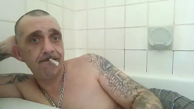 CandiedPompano online show from 10.02.25