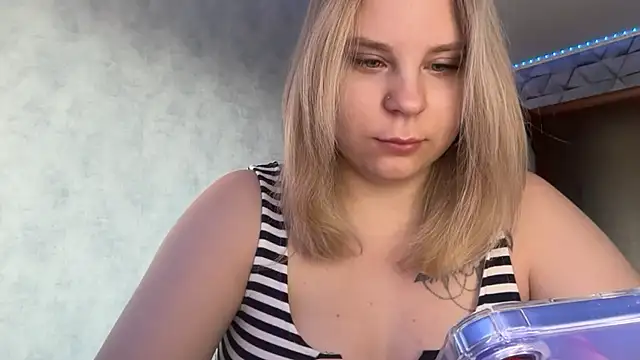 Thalia  Star online show from 02.04.26